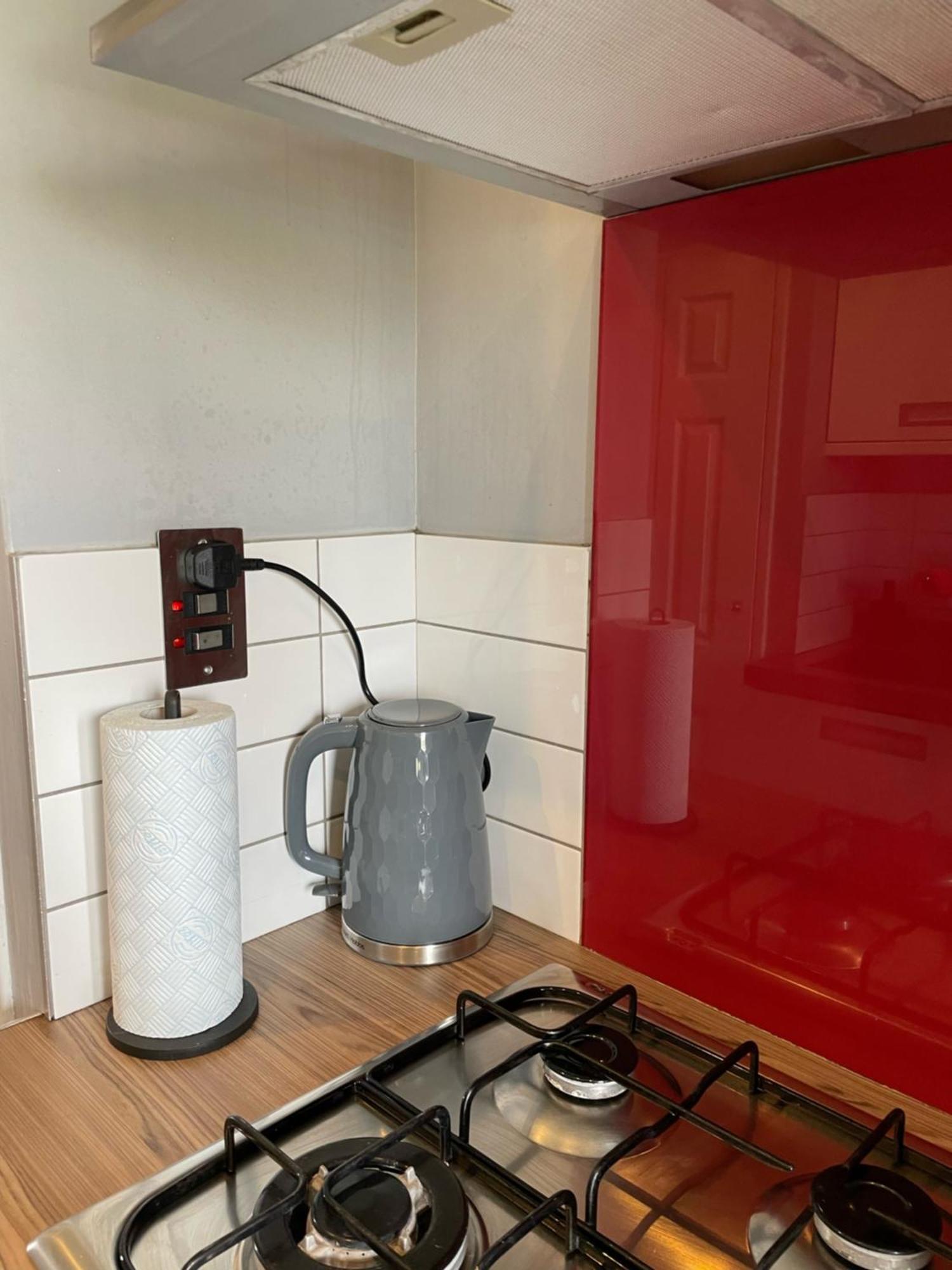 Top Floor 1 Bedroom Apartment With Views Over London Exterior photo